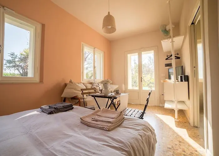 Acero Giallo Bed and Breakfast